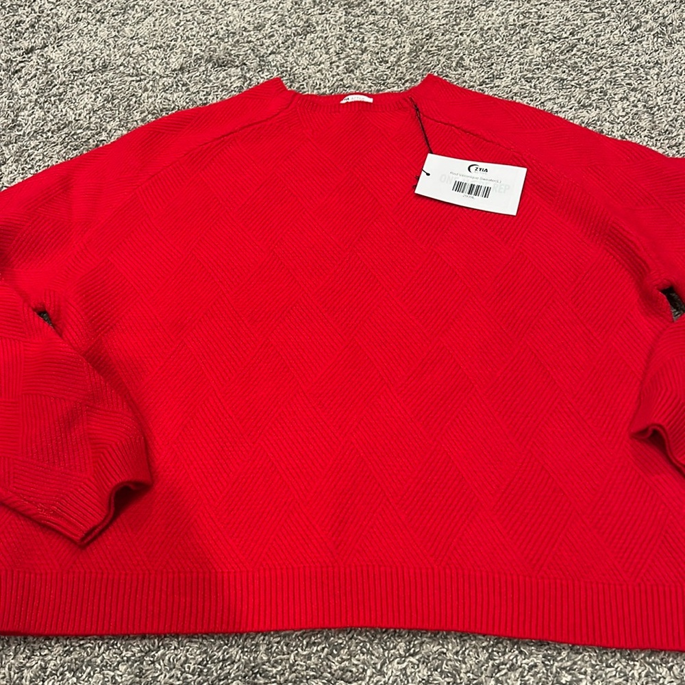 NWT ZYIA Red Veronique Sweater